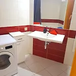 Free Garage Parking!!! Stylish Getaway In Prime Location - By The Danube And Old Town Братислава