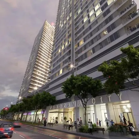 Free Garage Parking!!! Stylish Getaway In Prime Location - By The Danube And Old Town * ブラチスラヴァ