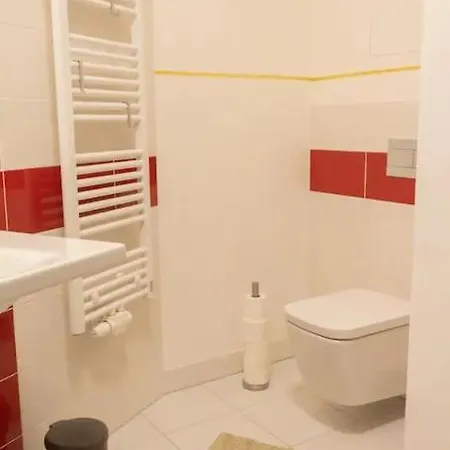 Free Garage Parking!!! Stylish Getaway In Prime Location - By The Danube And Old Town דירה ברטיסלאבה