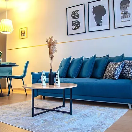 Free Garage Parking!!! Stylish Getaway In Prime Location - By The Danube And Old Town * Bratislava