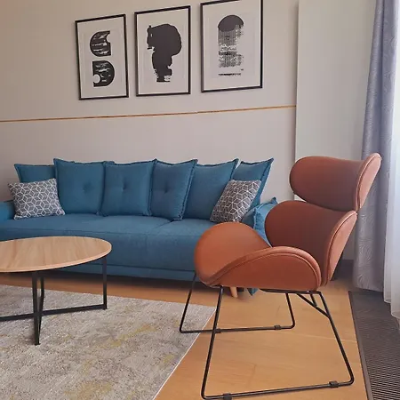 Апартаменти Free Garage Parking!!! Stylish Getaway In Prime Location - By The Danube And Old Town