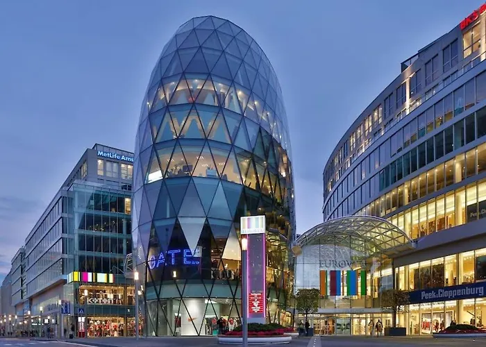 Free Garage Parking!!! Stylish Getaway In Prime Location - By The Danube And Old Town Appartement Bratislava