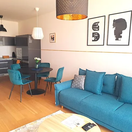 Free Garage Parking!!! Stylish Getaway In Prime Location - By The Danube And Old Town براتسيلافا