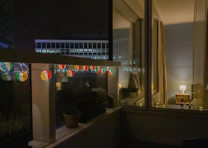 Lägenhet Free Garage Parking!!! Stylish Getaway In Prime Location - By The Danube And Old Town